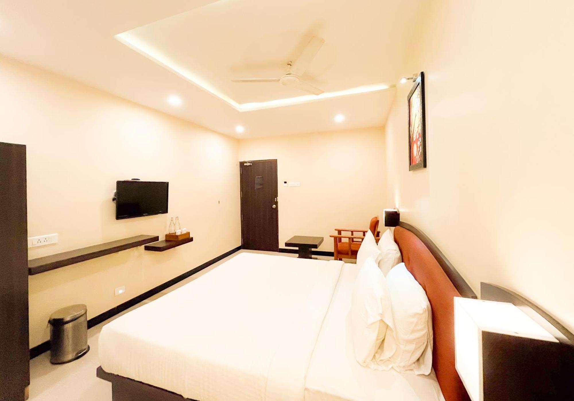 Shree Residency Hotel Erode Exterior photo
