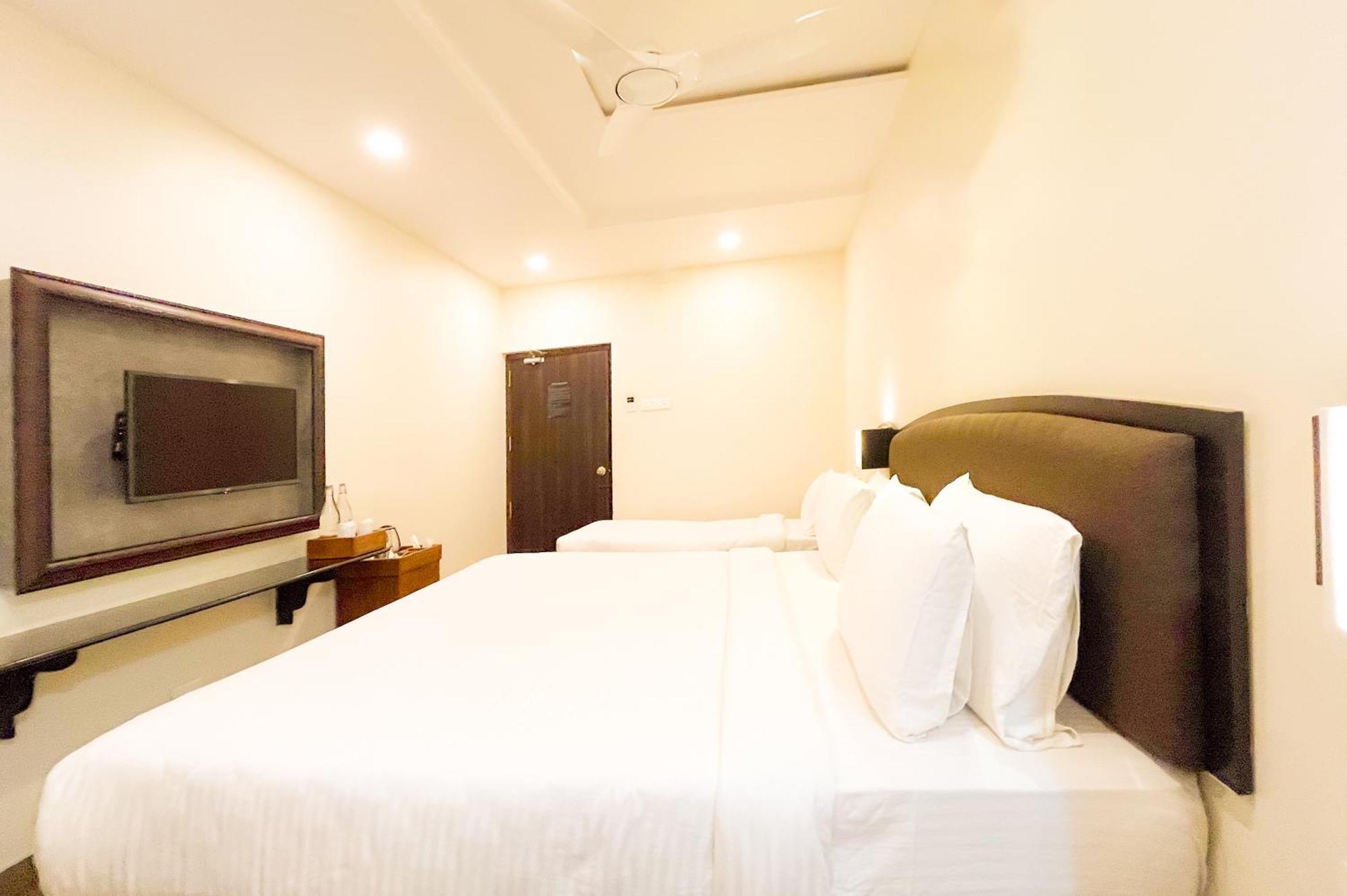 Shree Residency Hotel Erode Exterior photo