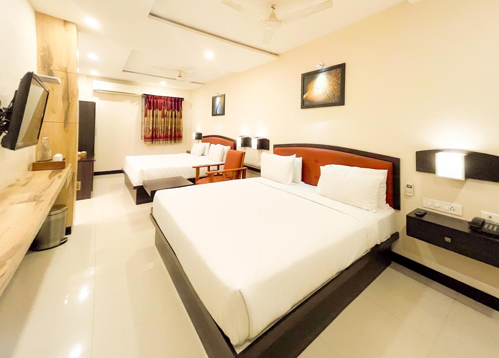Shree Residency Hotel Erode Exterior photo