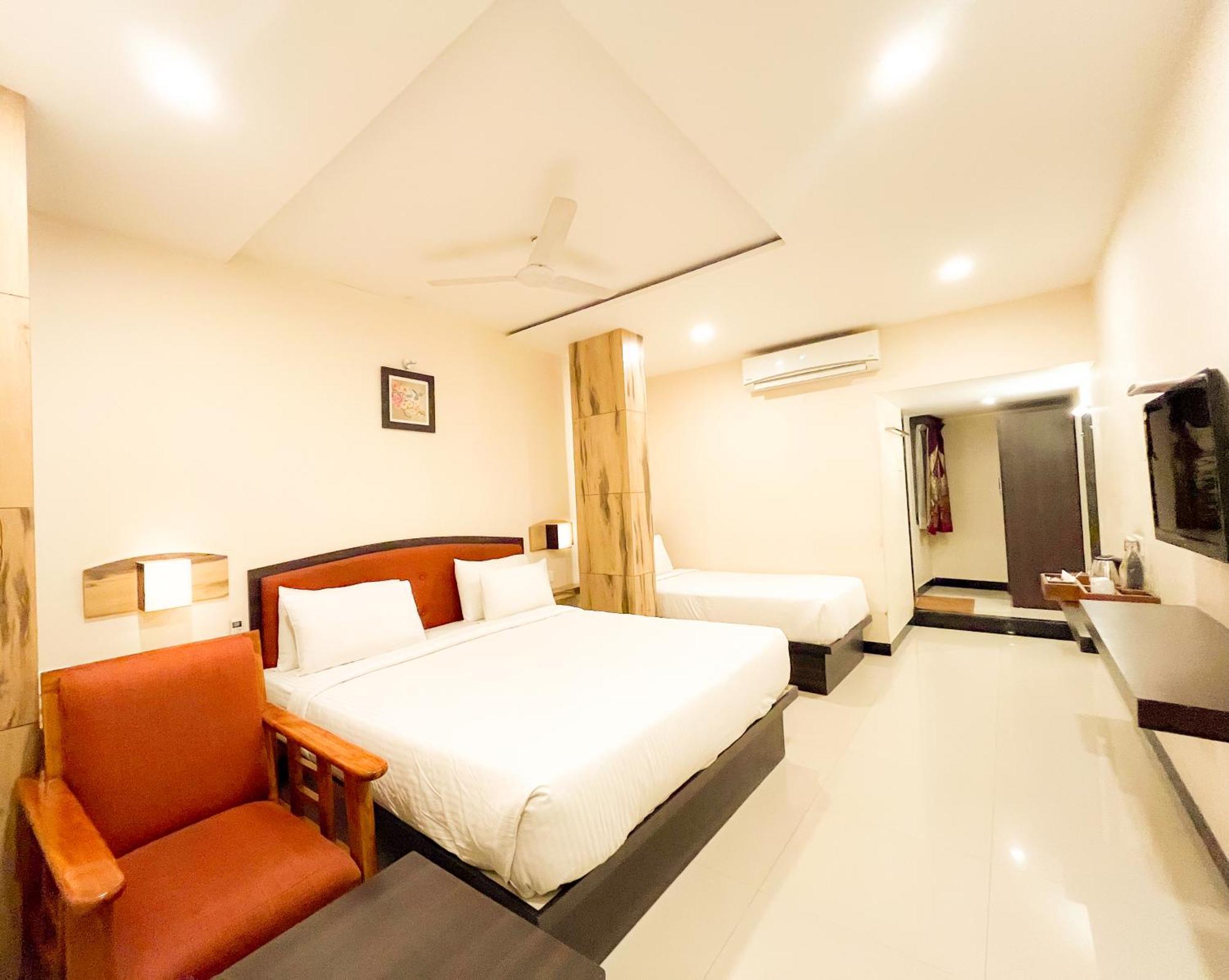 Shree Residency Hotel Erode Exterior photo