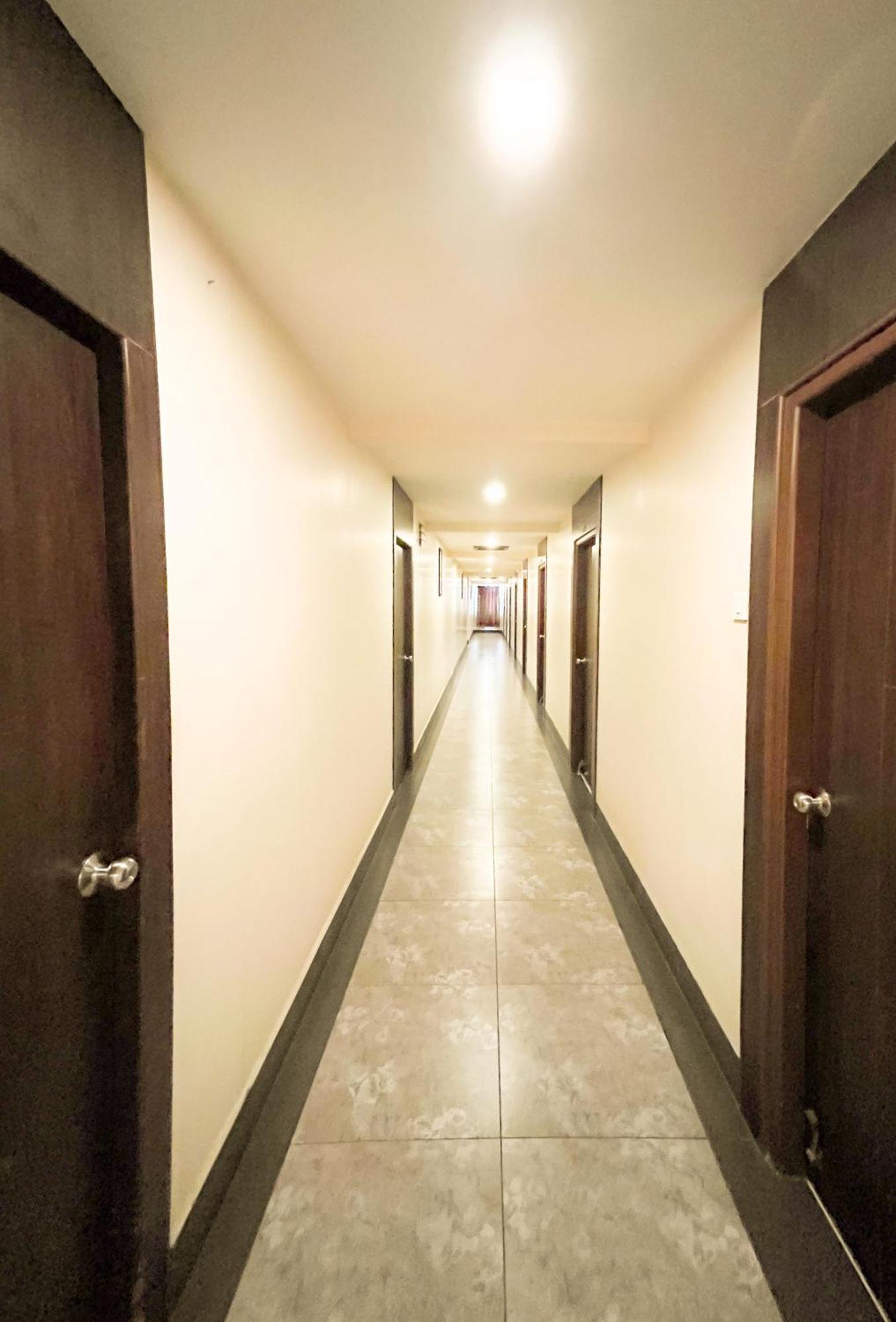 Shree Residency Hotel Erode Exterior photo